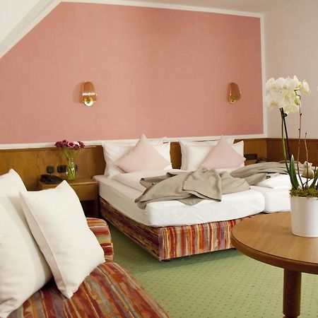 Stadthotel Ердінґ Екстер'єр фото